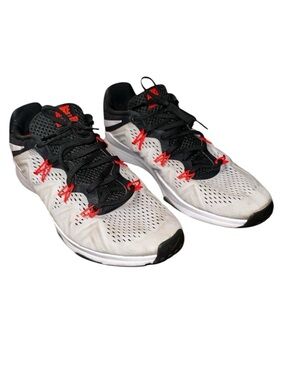 Nike Zoom Condition TR Cross Training Sneaker White Black Gym Shoe Size 11